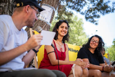 Nikon magazine - Fotobus society