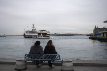 Nikon magazine - Figen Kokol in Istanbul with the DX 16-50mm